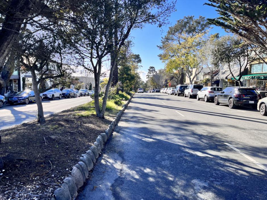 looking west on Ocean Ave